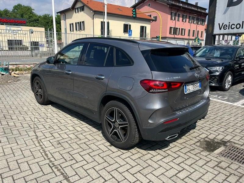 Mercedes-Benz GLA GLA 180 d Automatic Premium