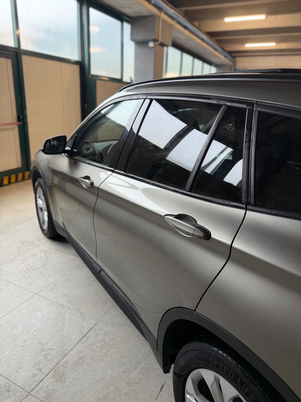 Bmw X1 18d ADVANTAGE EU6B TETTO KMCERT UNICOPR GARANZ