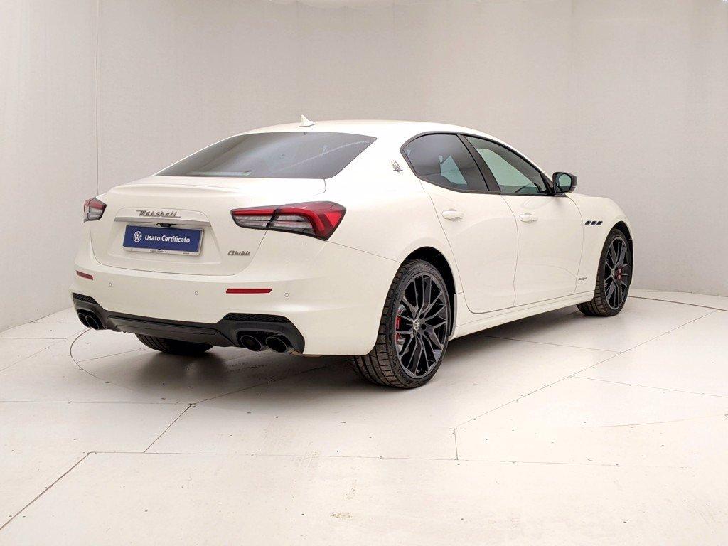 MASERATI Ghibli L4 330 CV MHEV del 2021