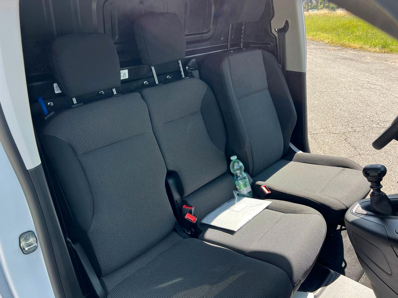 Opel Combo 1.5 BlueHdi 100cv 3posti