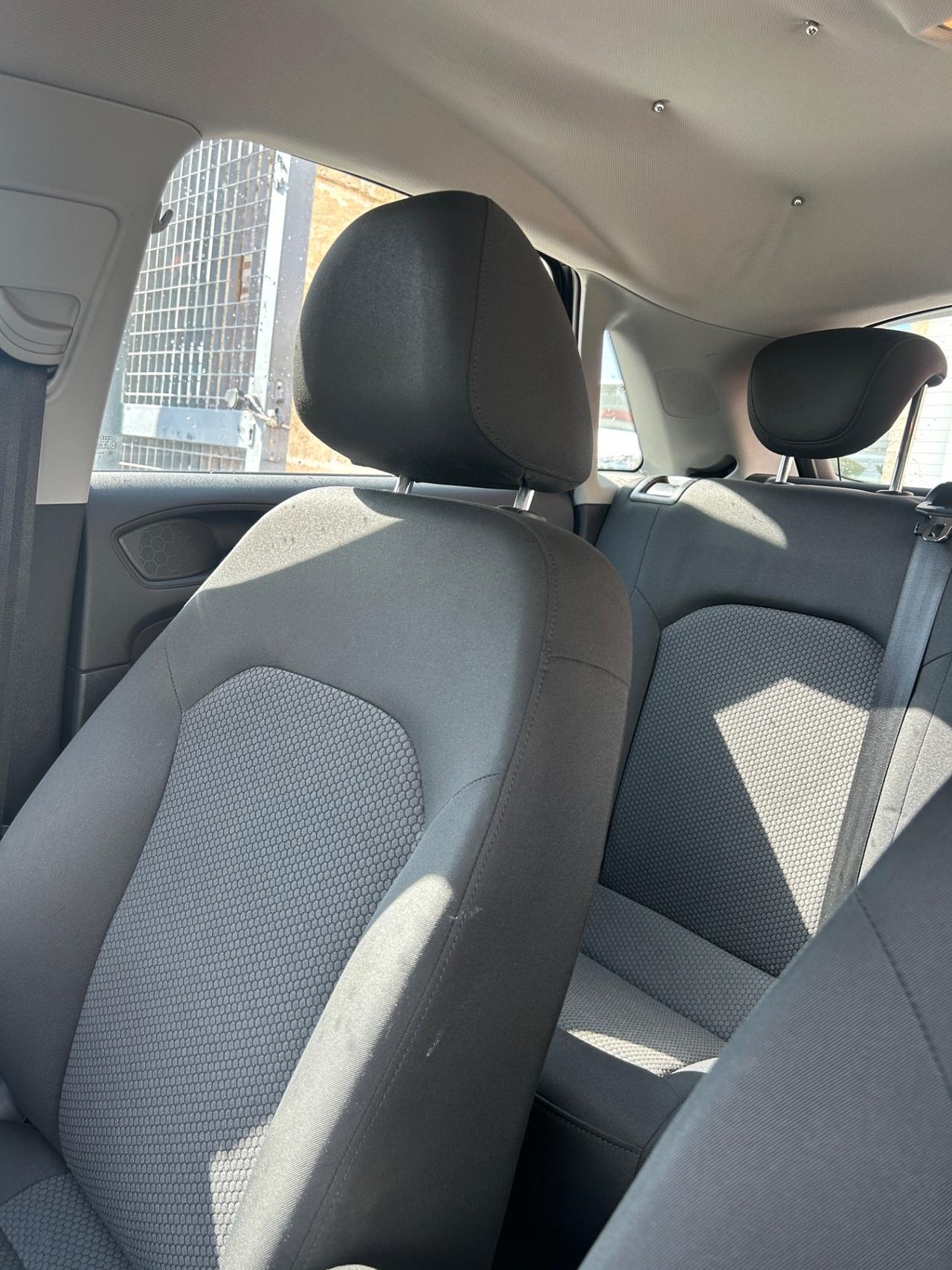 Audi A1 1.4 tdi 90cv S tronic-2015