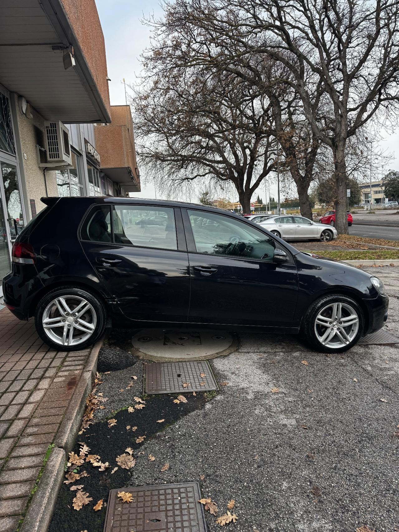 Volkswagen Golf 1.6 TDI 5p.