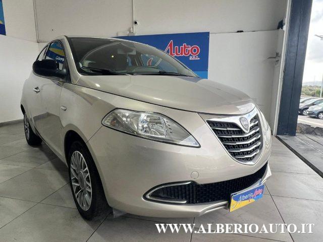 LANCIA Ypsilon 1.2 69 CV 5 porte Gold