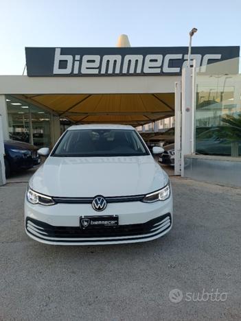 VOLKSWAGEN Golf 1.0 TSI EVO Life I.E