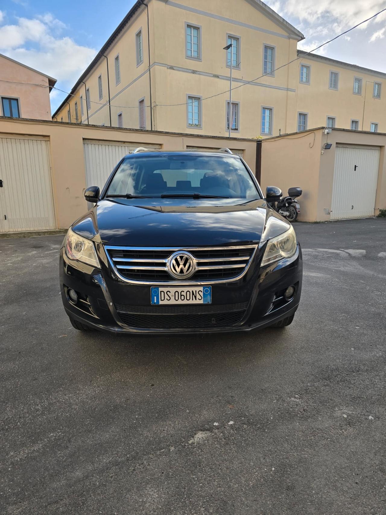 Volkswagen Tiguan 2.0 16V TDI DPF tiptronic Sport & Style (18°)