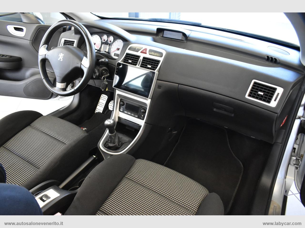 PEUGEOT 307 1.6 16V CC Tecno