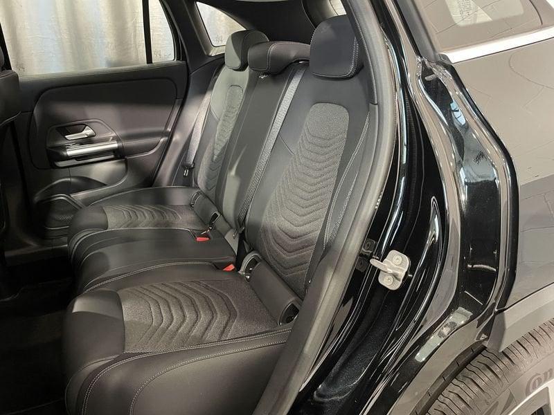 Mercedes-Benz GLA GLA 180 Automatic Progressive Advanced