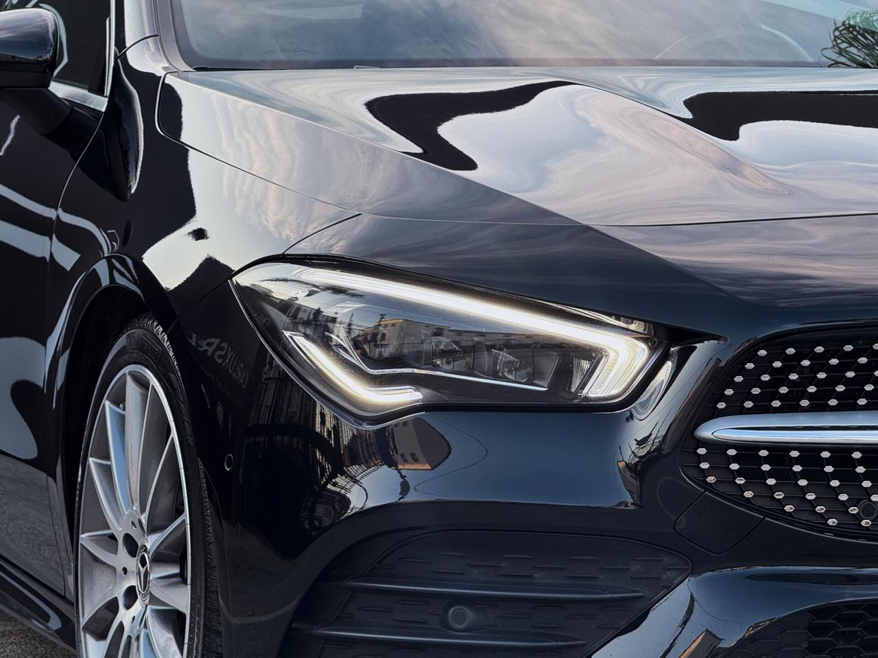 Mercedes-Benz CLA 200 d Premium Plus AMG TETTO