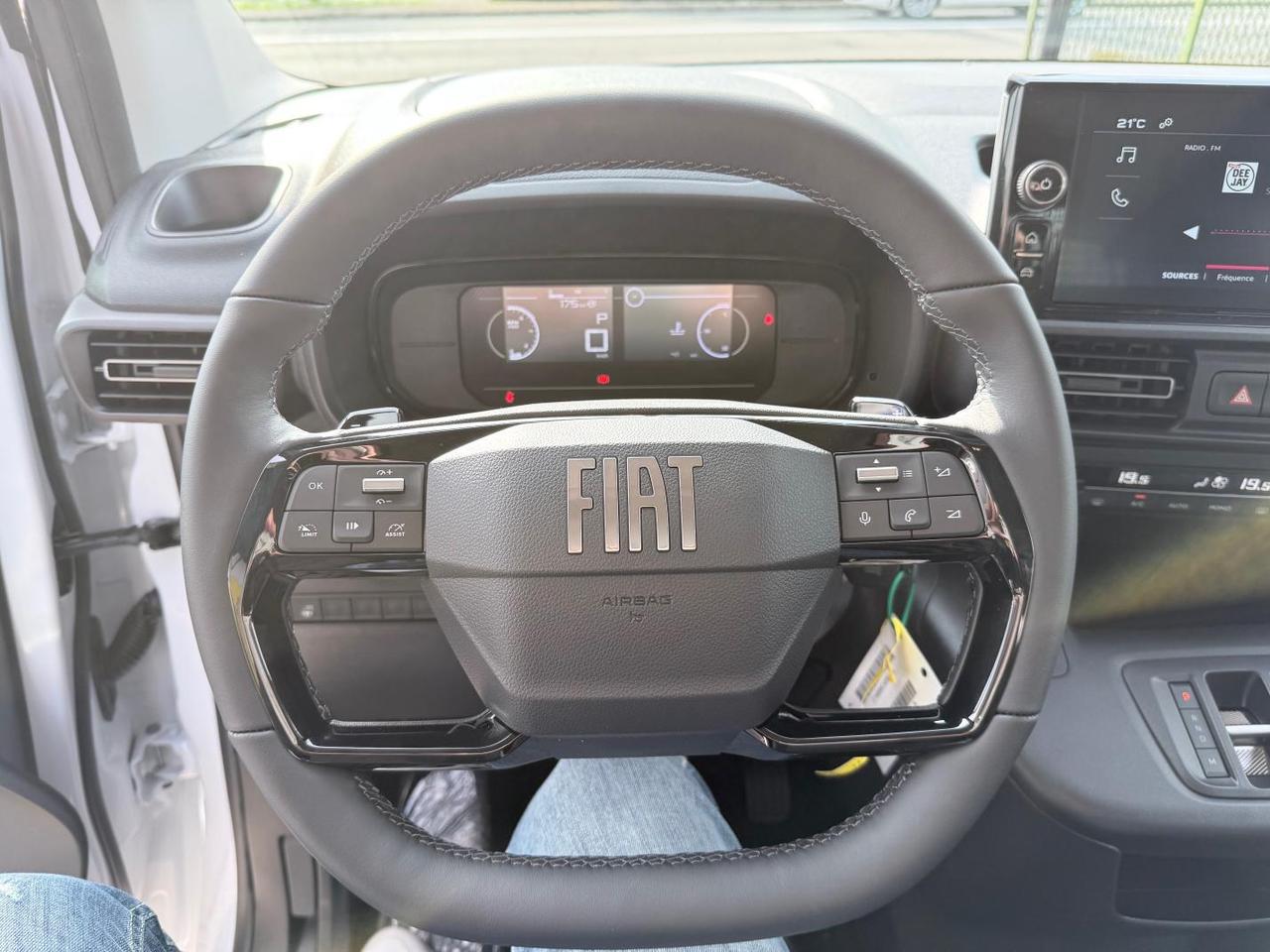 Fiat Doblo Passo Corto 1.5 d Doblo 130cv auto