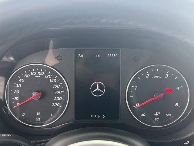 MERCEDES-BENZ CLA sse T T 180d Sport