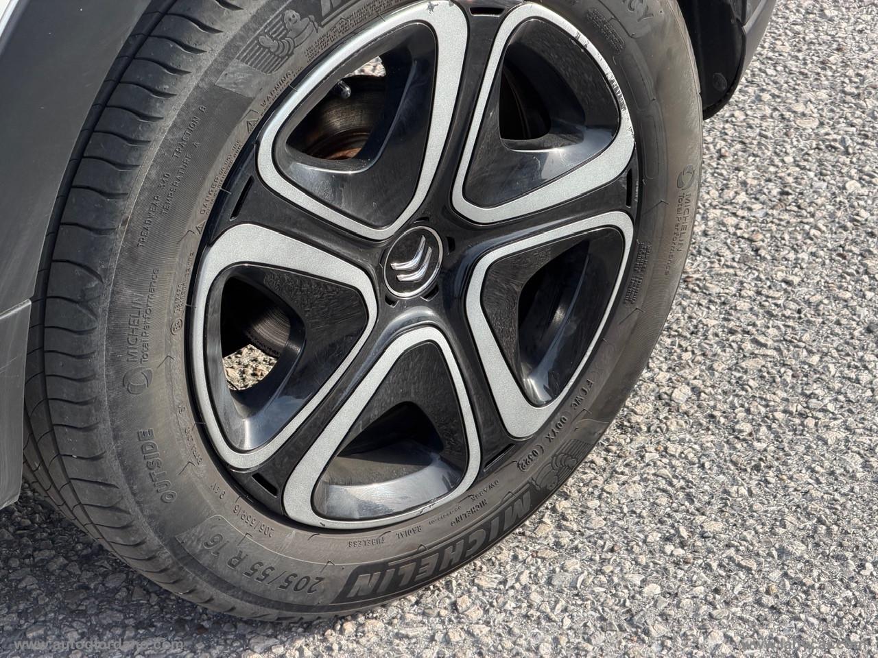 CITROEN C3 PureTech 110 S&S EAT6 Shine