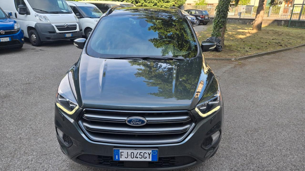 Ford Kuga 2.0 TDCI 180 CV S&S 4WD ST-Line Business