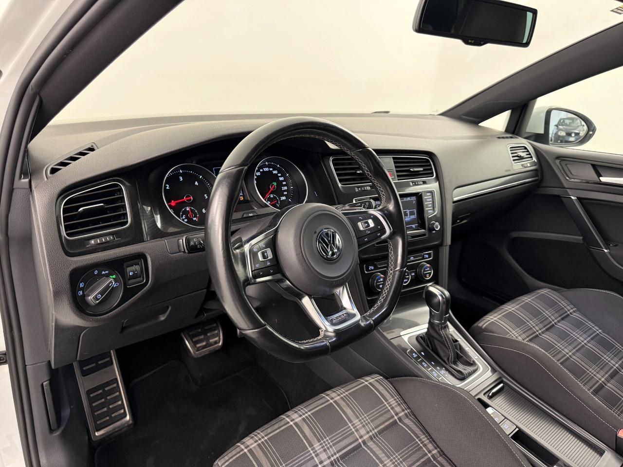 Volkswagen Golf GTD 2.0 TDI DSG 5p. BlueMotion Technology