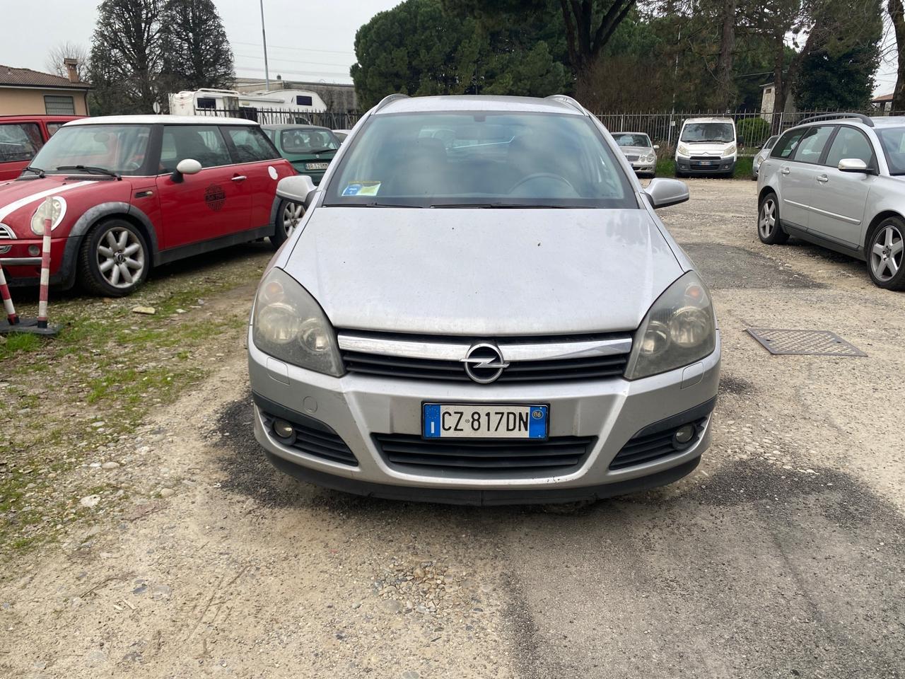 Opel Astra 1.7 CDTI 101CV Station Wagon Club