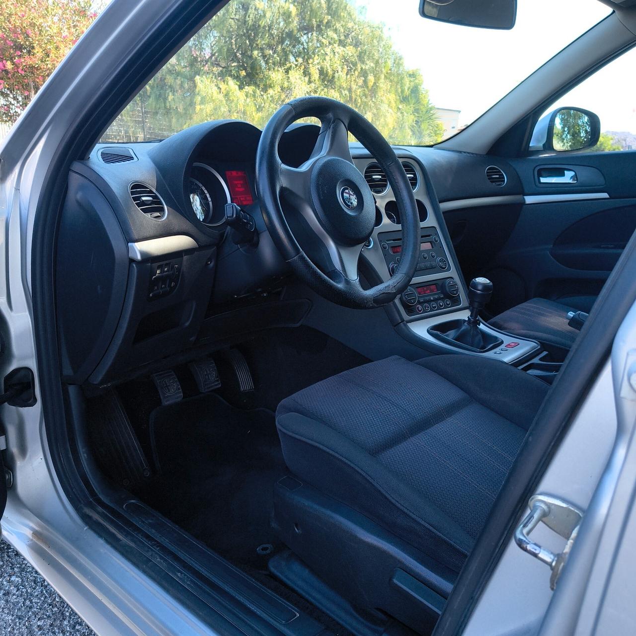 Alfa Romeo 159 1.9 JTDm 16V Distinctive