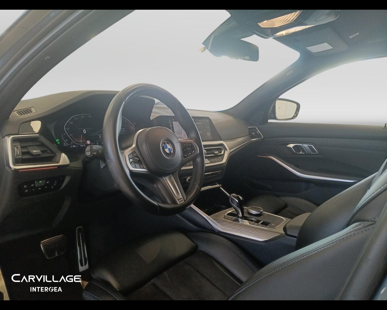 BMW 318d Touring mhev 48V Msport auto