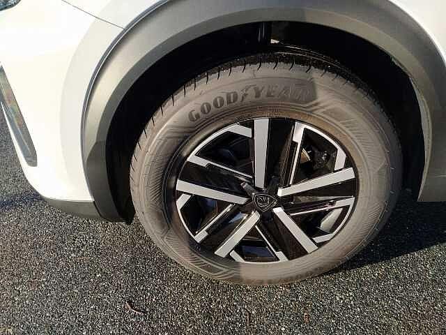 Peugeot 2008 1.2 PureTech 100cv ACTIVE KM ZERO