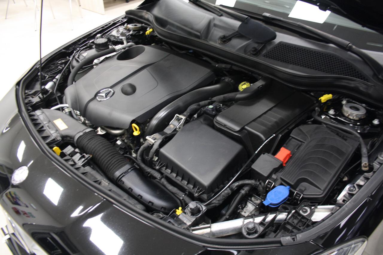MERCEDES CLA 200 SHOOTIN BRAKE 136CV