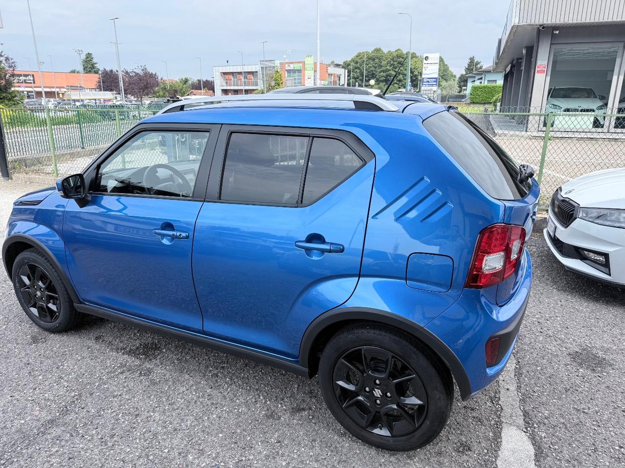 Suzuki Ignis 1.2h Top 2wd