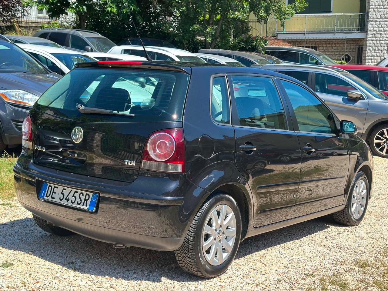 Volkswagen POLO 1.4/80CV TDI 5P SPORTLINE NEOPAT