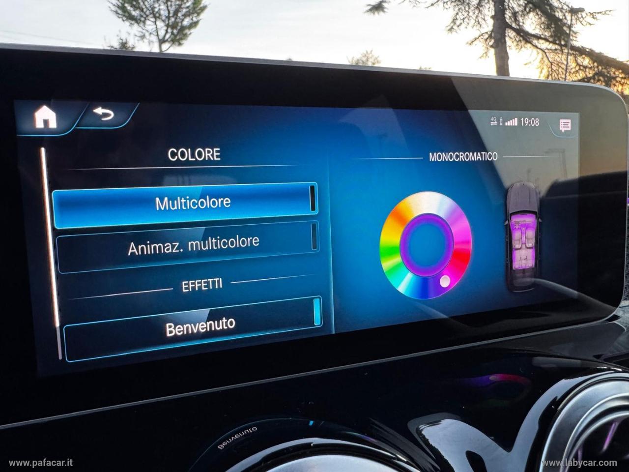 MERCEDES-BENZ GLB 200 d Automatic Premium