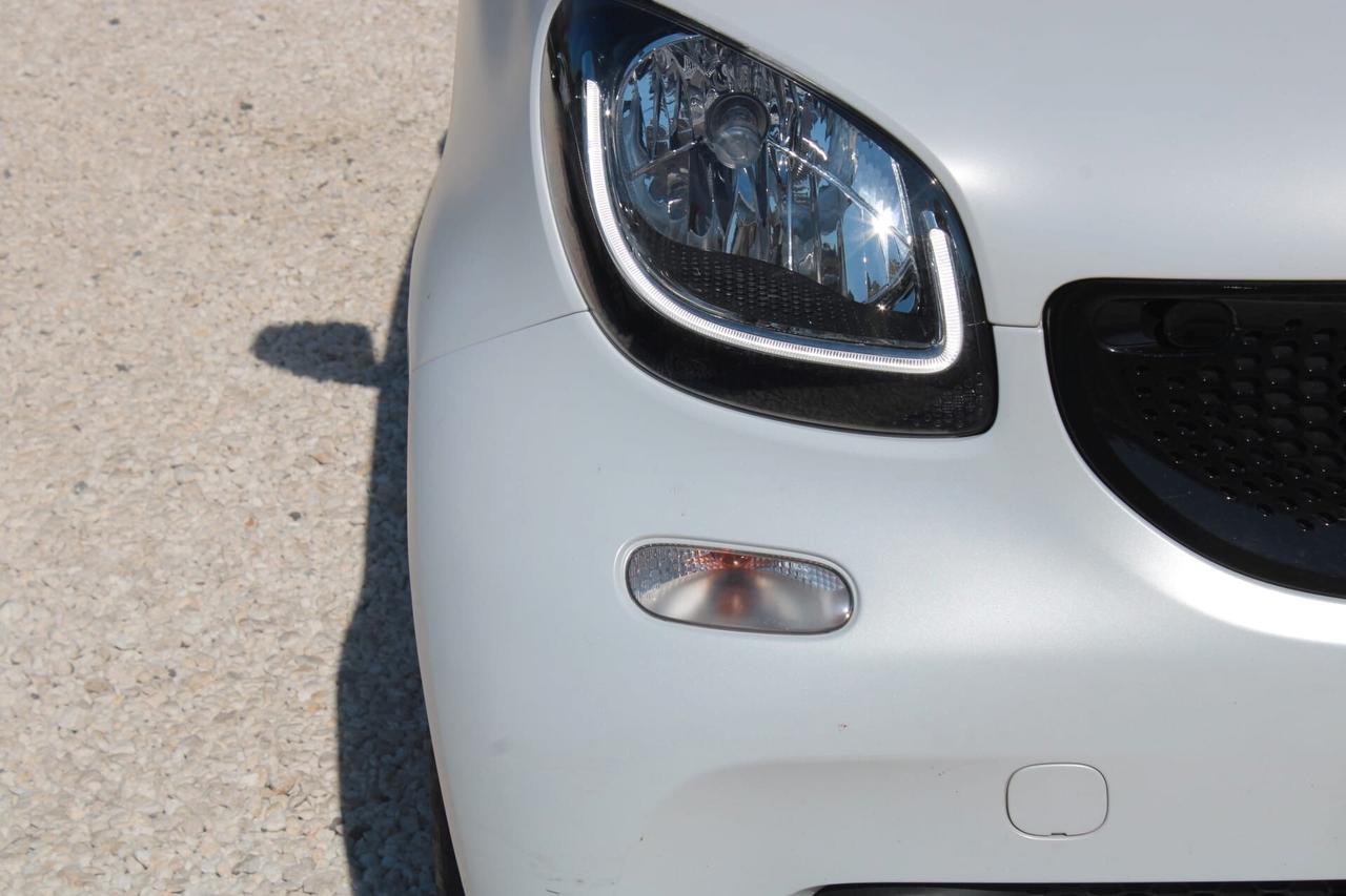Smart ForTwo 70 1.0 twinamic BRABUS Style