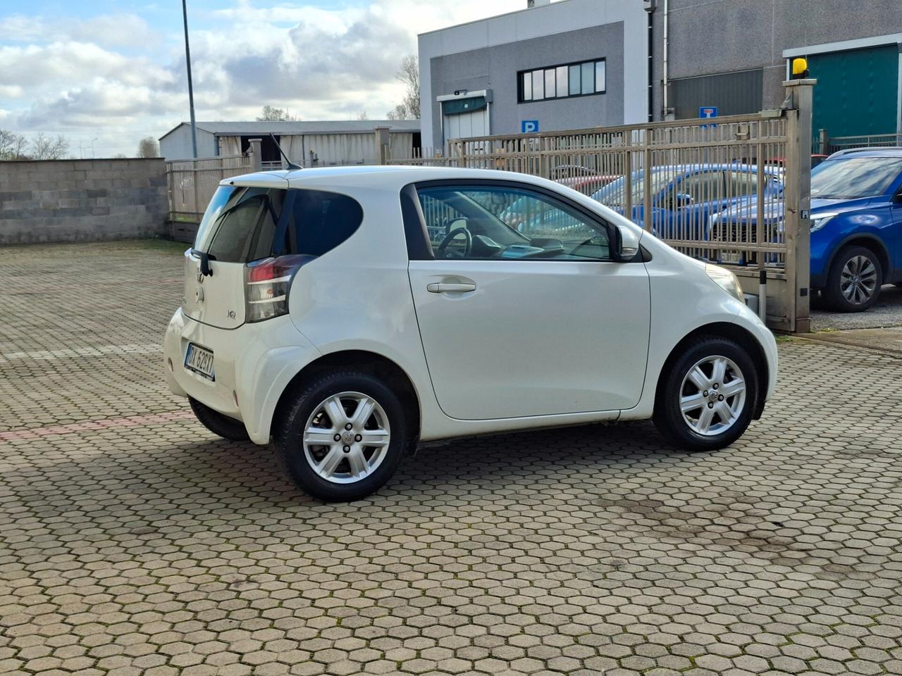 Toyota iQ 1.0 Sol cvt *AUTOMATICA*