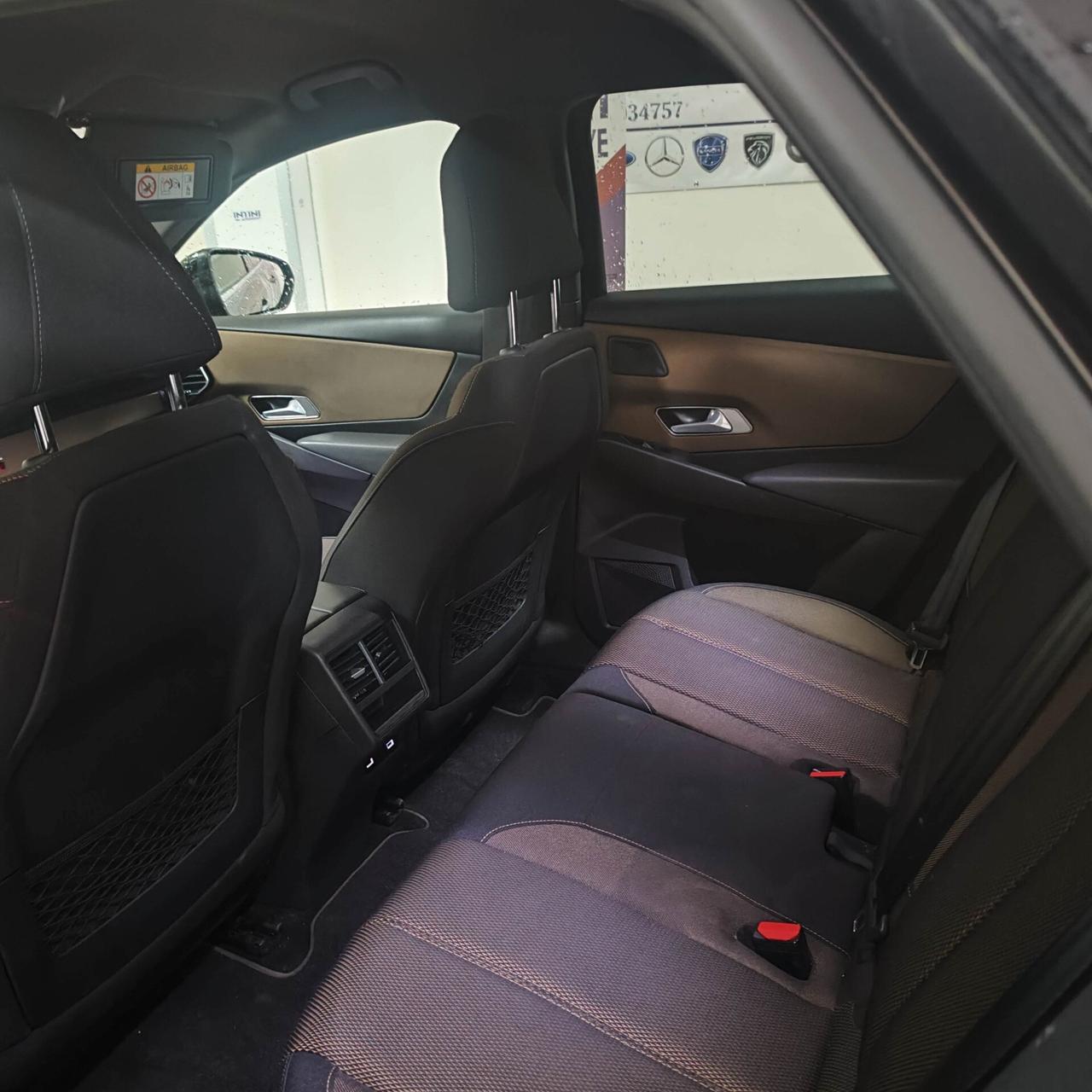 Ds 7 Crossback BlueHDi 130 aut. Business(12 mesi di garanzia)