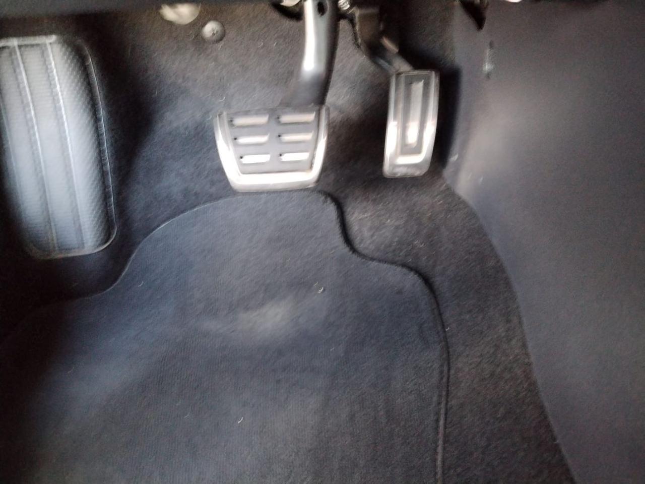 Volkswagen Taigo R Line 1.0 TSI