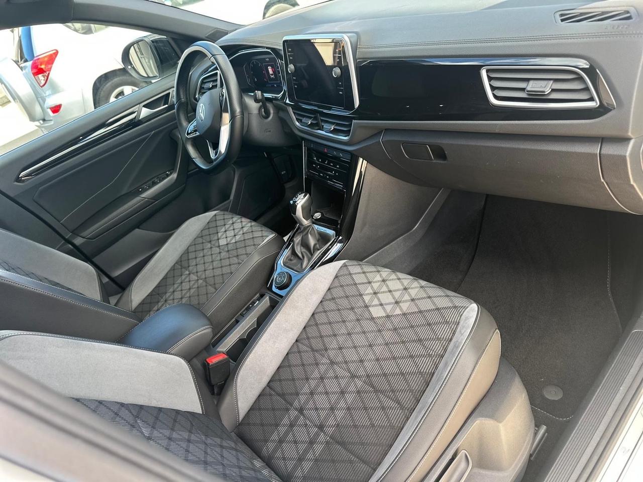 Volkswagen T-Roc 2.0 TDI SCR 150 CV DSG 4MOTION R-Line