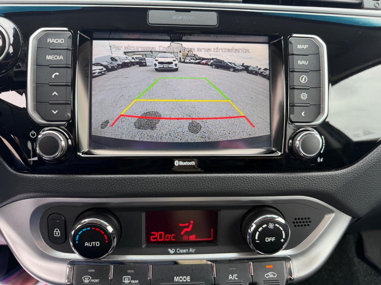 KIA RIO 1.4 CRDI 90CV COOL FUL LED NAVI RETRO MY16