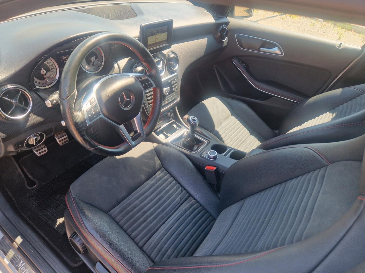 Mercedes-benz A 180 Classe A Premium