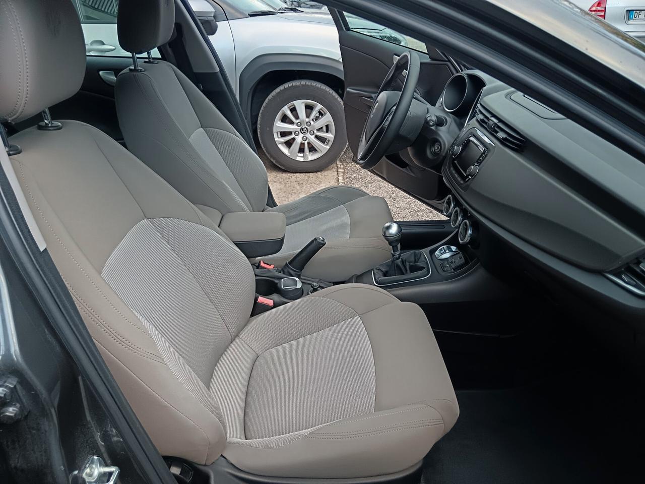 Alfa Romeo Giulietta 1.6 MJT 105CV SOLI 50.000 KM