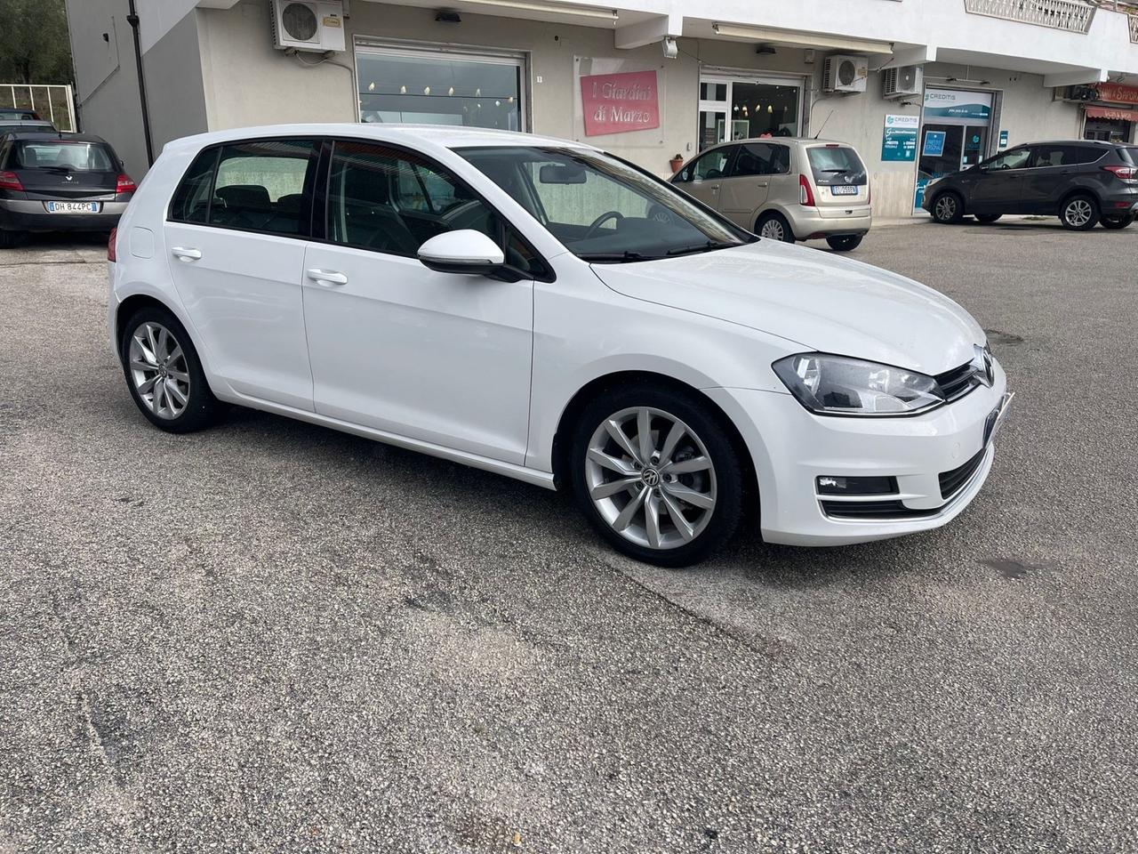 Volkswagen Golf 2.0 TDI 5p. 4MOTION Highline BlueMotion Tech.