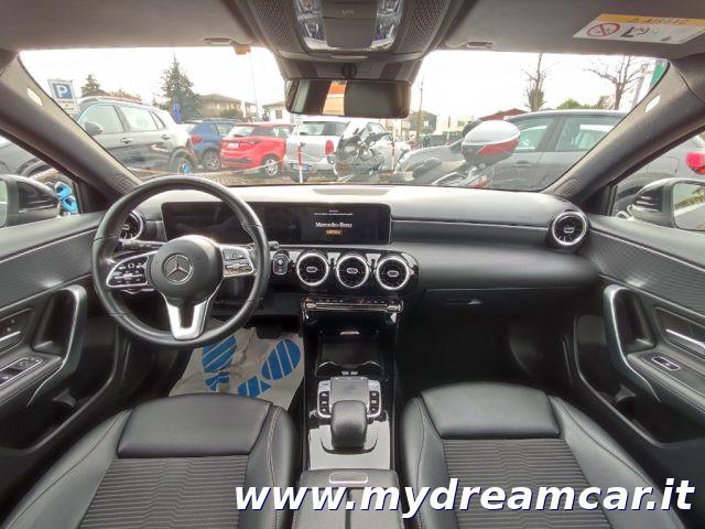 MERCEDES-BENZ A 180 d 116CV Automatic Executive