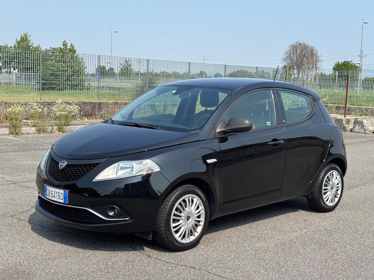 Lancia Ypsilon 1.2 69 CV UNICO PROPRIETARIO