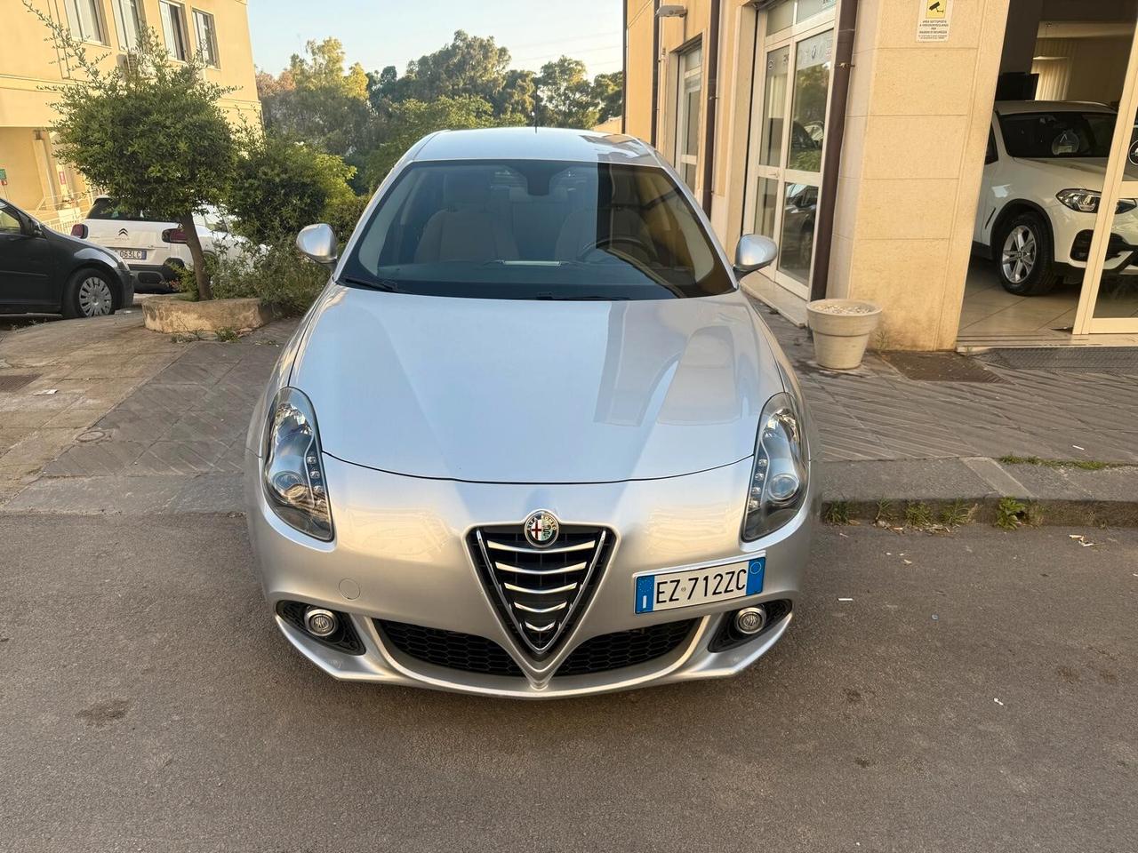Alfa Romeo Giulietta 1.6 JTDm-2 105 CV Exclusive