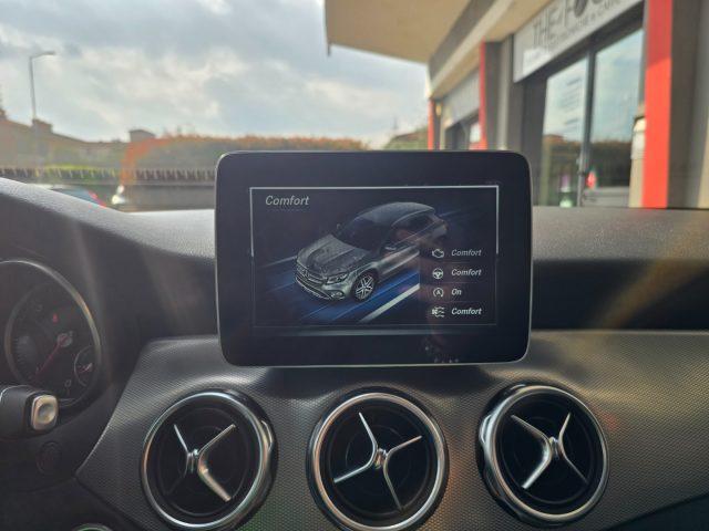 MERCEDES-BENZ GLA 200 d Automatic Navigatore RetroCamera Xenon + LED