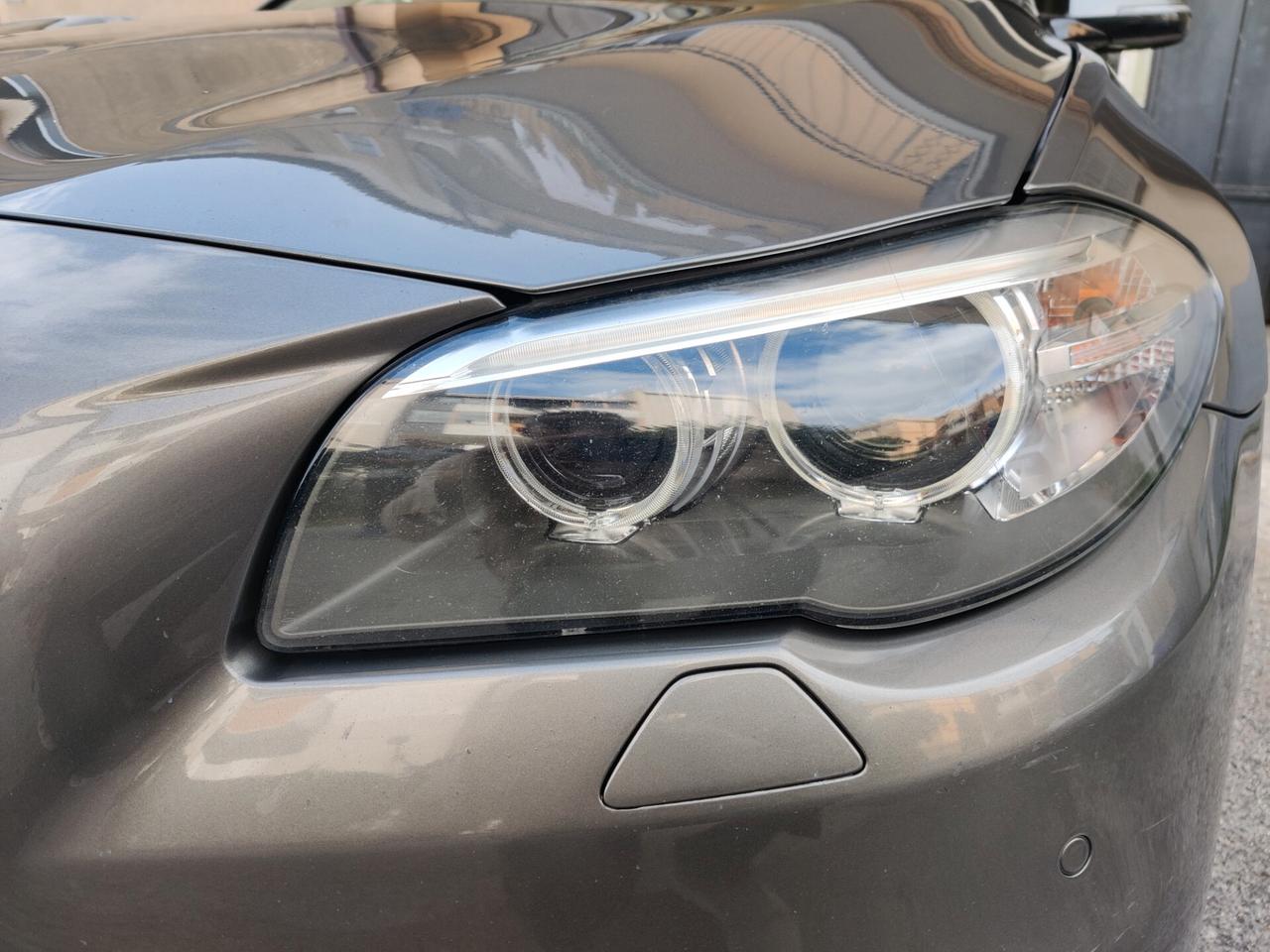 Bmw 520 525d xDrive Touring Luxury