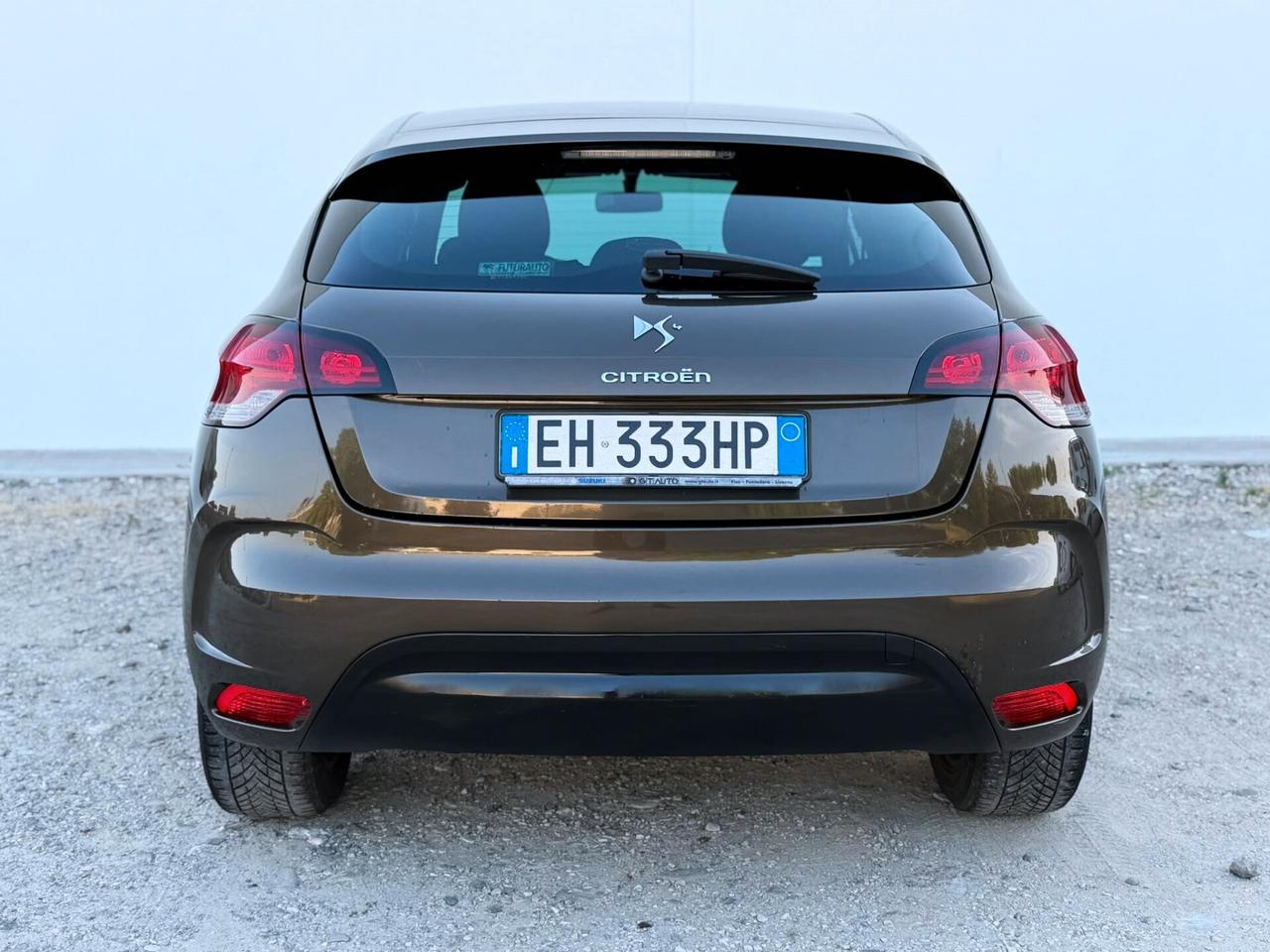 DS4 1.6 e-HDi Berlina 110cv 145000KM