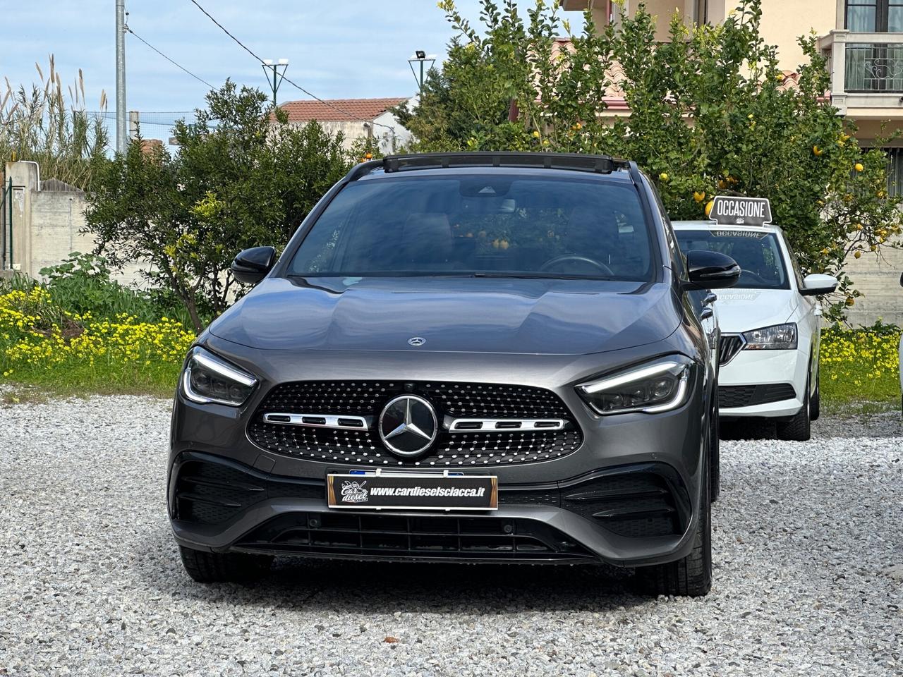 Mercedes-Benz GLA 200d Premium TETTO FARI MULTIBEAM