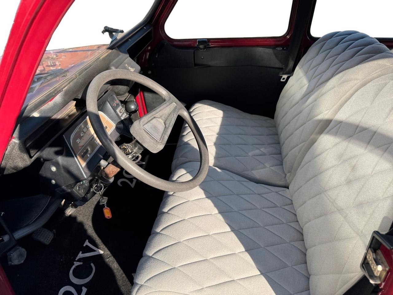 Citroen 2CV 6 Charleston