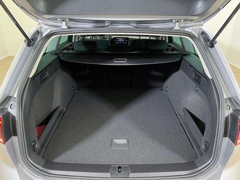 Volkswagen Passat Variant 2.0 TDI SCR 122 CV EVO DSG Business