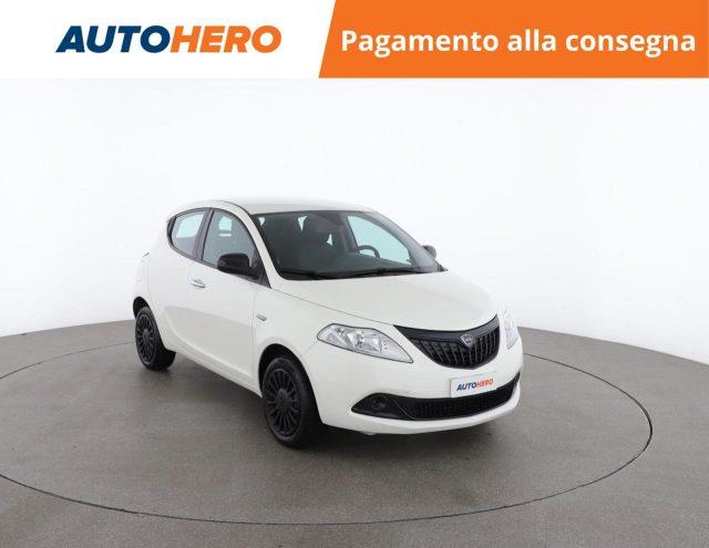 LANCIA Ypsilon 1.0 FireFly 5 porte S&S Hybrid Silver