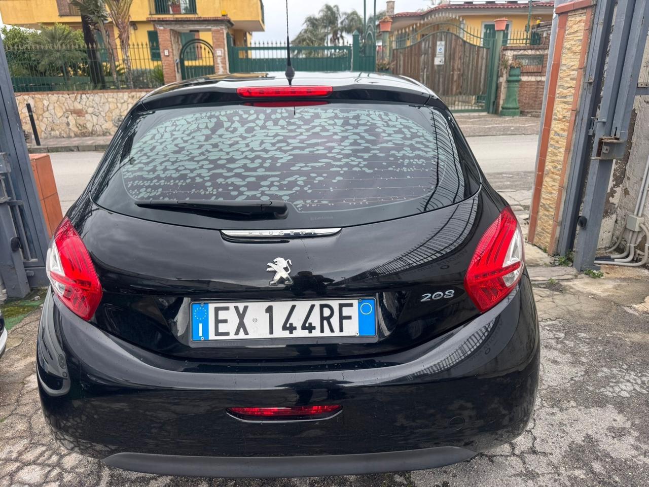 Peugeot 208 1.4 HDi 68 CV 5 porte Access