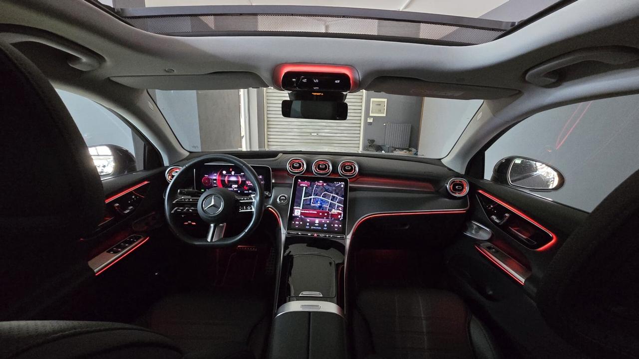 MB GLC 220d COUPE PREMIUM PLUS AMG LINE MHEV 4MATIC