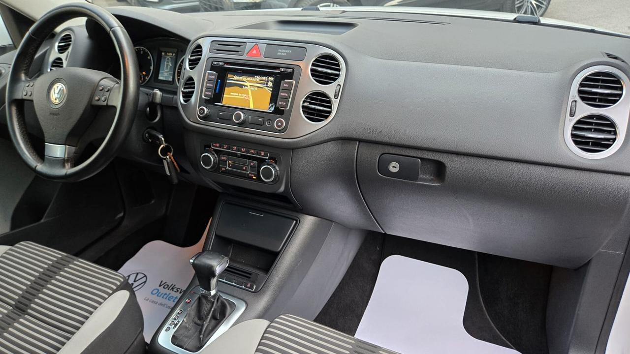 Volkswagen Tiguan 2.0 TDI DPF 4MOTION DSG Sport &