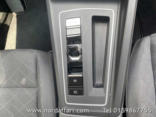 VOLKSWAGEN Golf 1.5 eTSI 130 CV EVO ACT DSG Life
