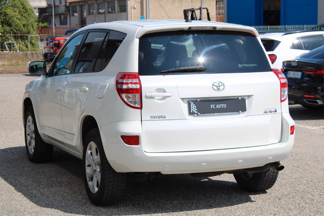 Toyota RAV 4 RAV4 2.2 D-4D 150 CV DPF Luxury