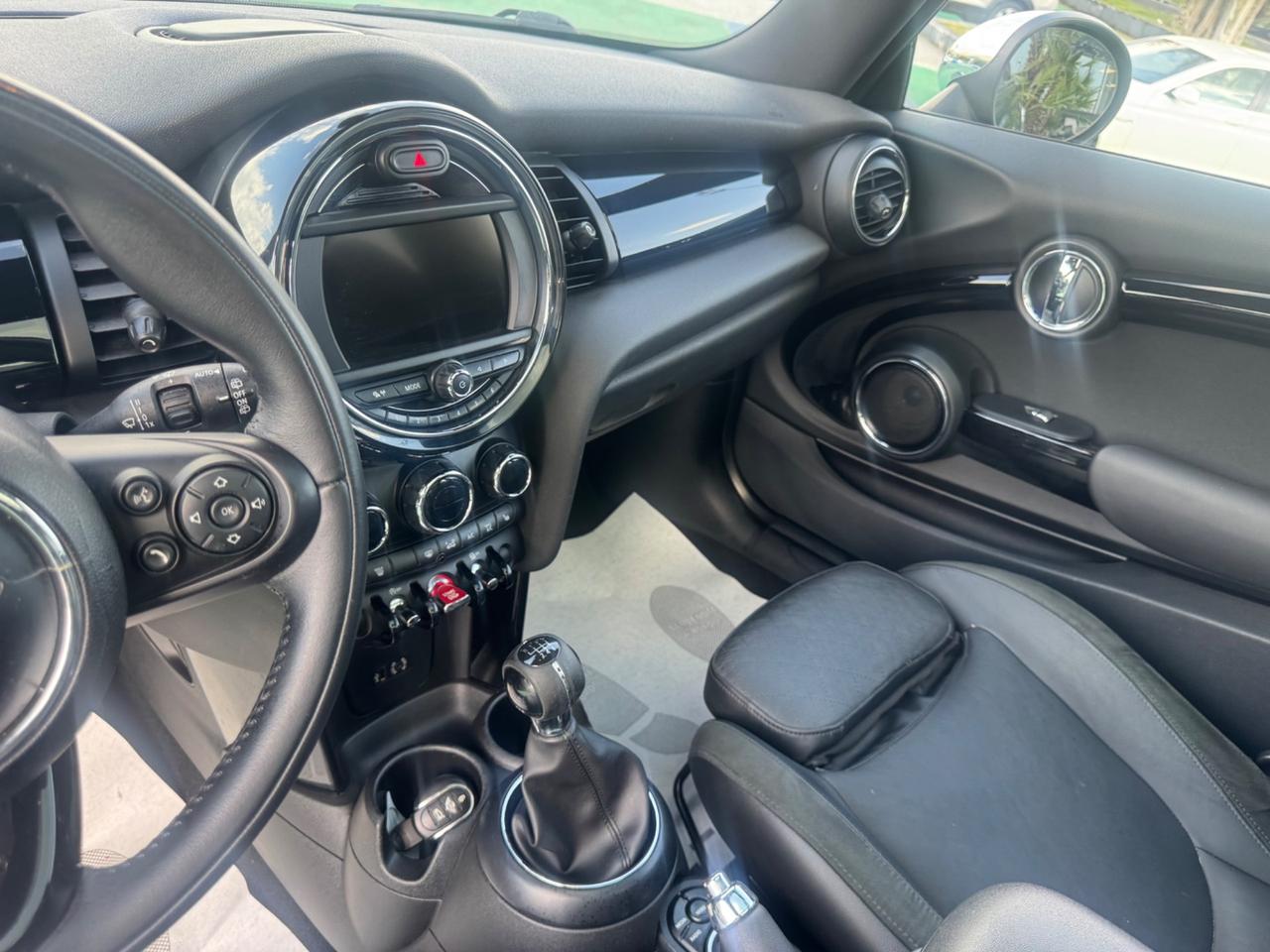 Mini 2.0 Cooper SD Business